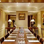 Western Premier Trocadero La Tour Hotel