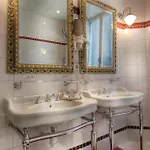 Western Premier Trocadero La Tour Hotel 4*
