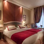 Western Premier Trocadero La Tour Hotel