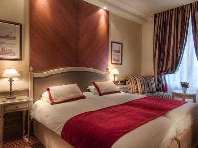 Hotel Western Premier Trocadero La Tour 4*