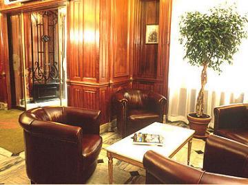 Western Premier Trocadero La Tour 4* Parigi