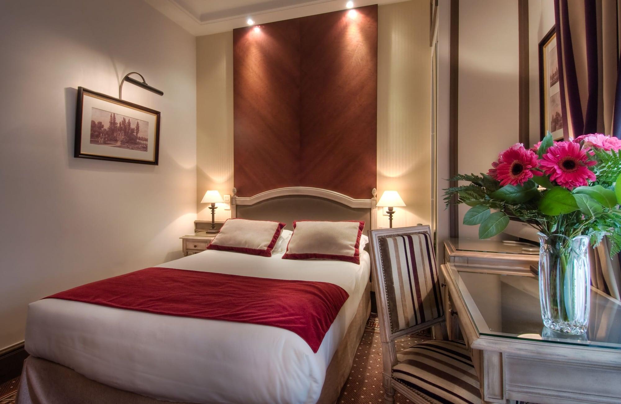 Western Premier Trocadero La Tour